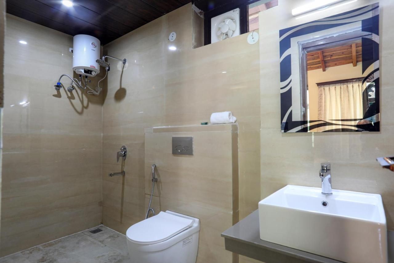 Hotel VinSober Monal (10Min Drive to Kainchi Dham) Executive Valley View Room 7