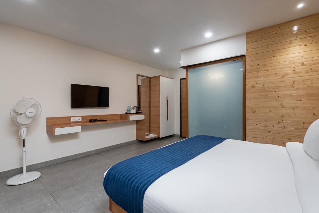 MV Acosta by Lawrence Group Super Deluxe Room