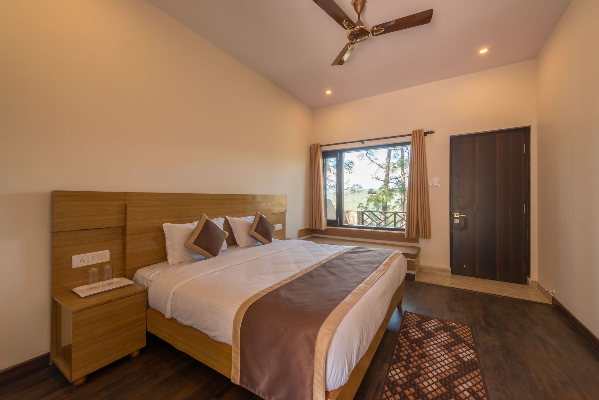 Executive Room with Balcony