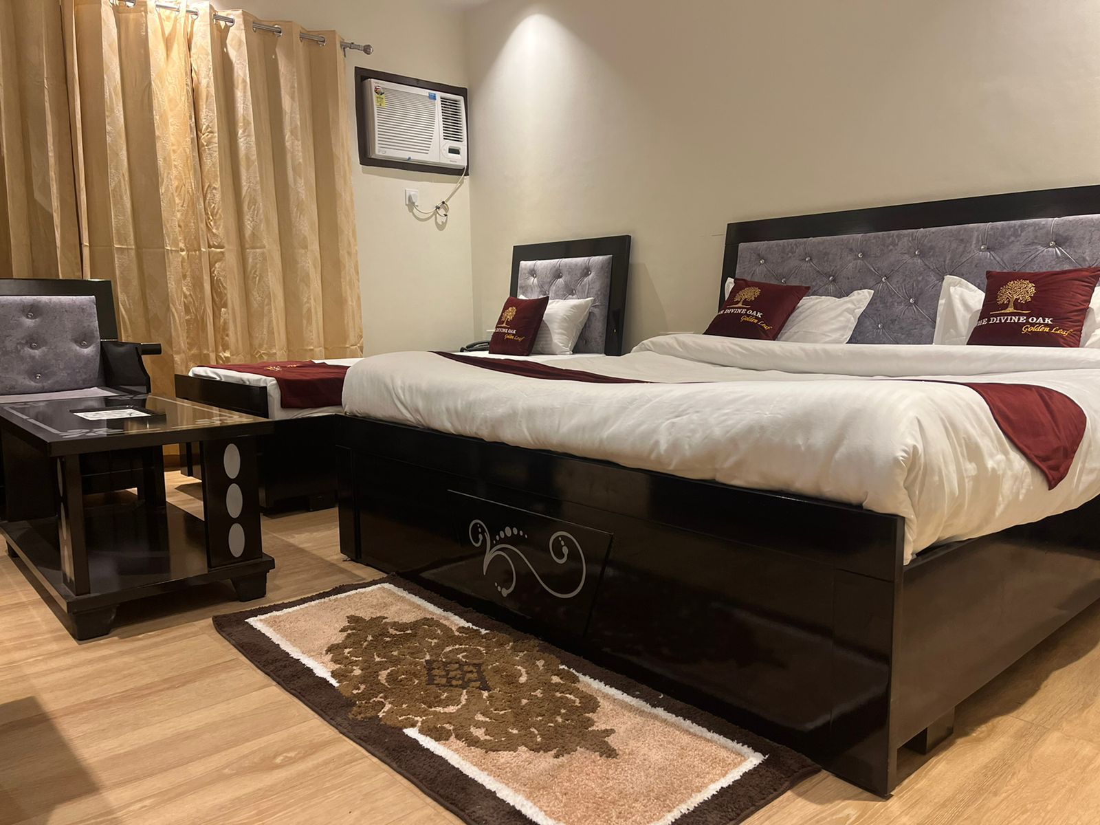 Double Bed AC Room