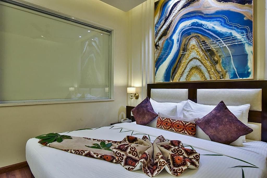 BR Grand Deluxe Room 2