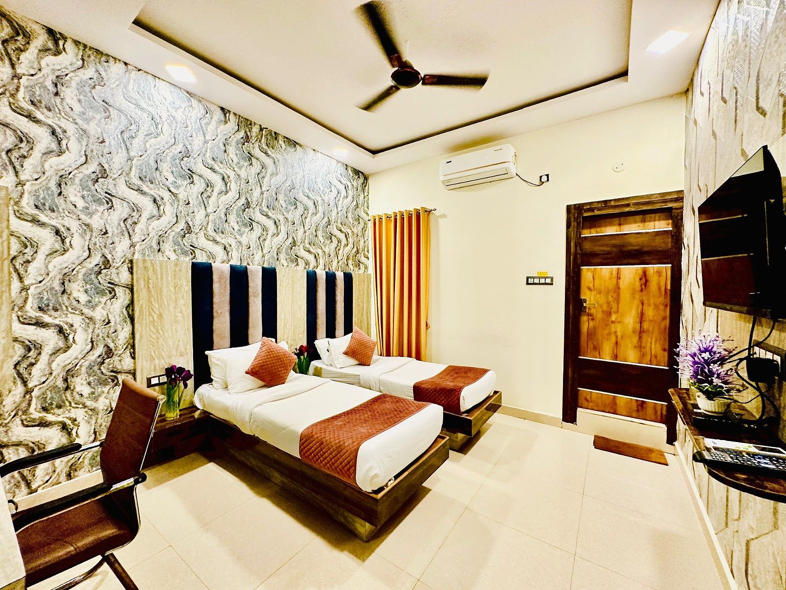 Executive Room Twin Bed