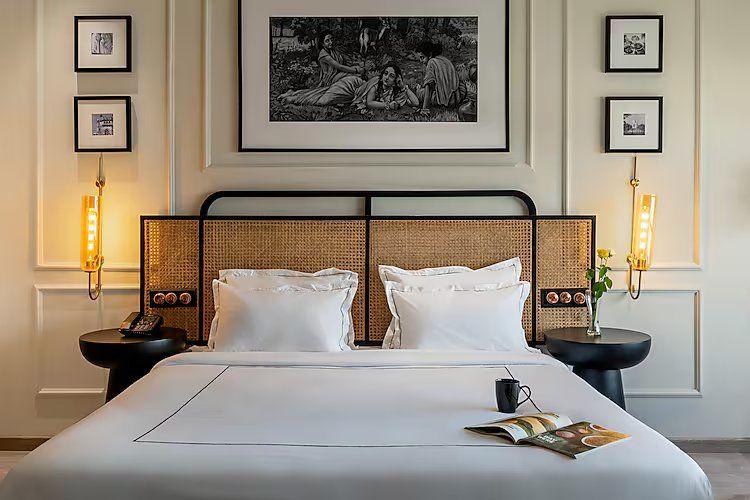 Premium Courtyard Suites with City View