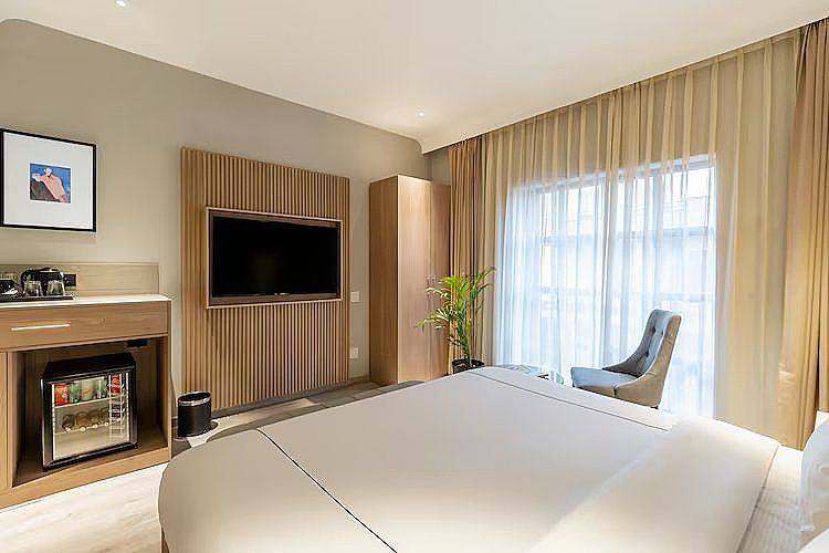 Executive Room