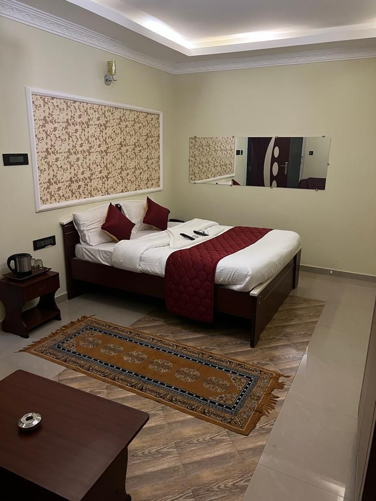RAJATHI HOLIDAY PEAK Deluxe Double Room with Balcony 2