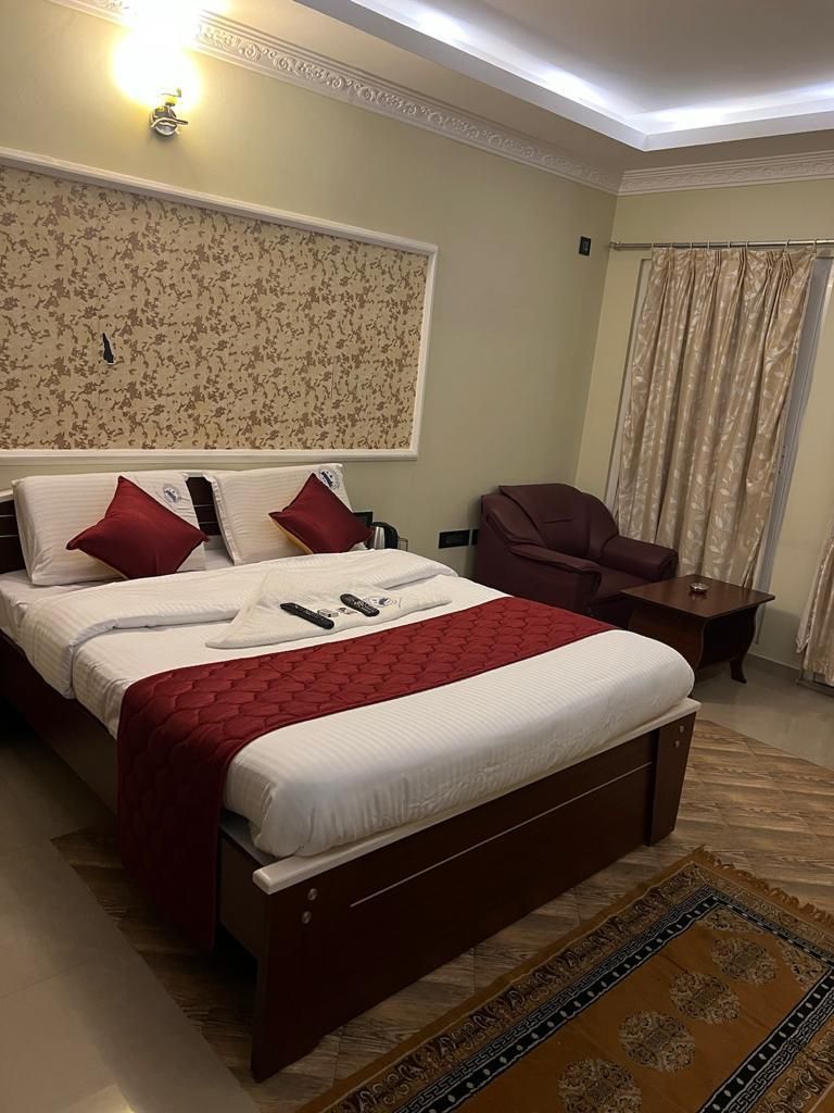 RAJATHI HOLIDAY PEAK Deluxe Double Room with Balcony 3