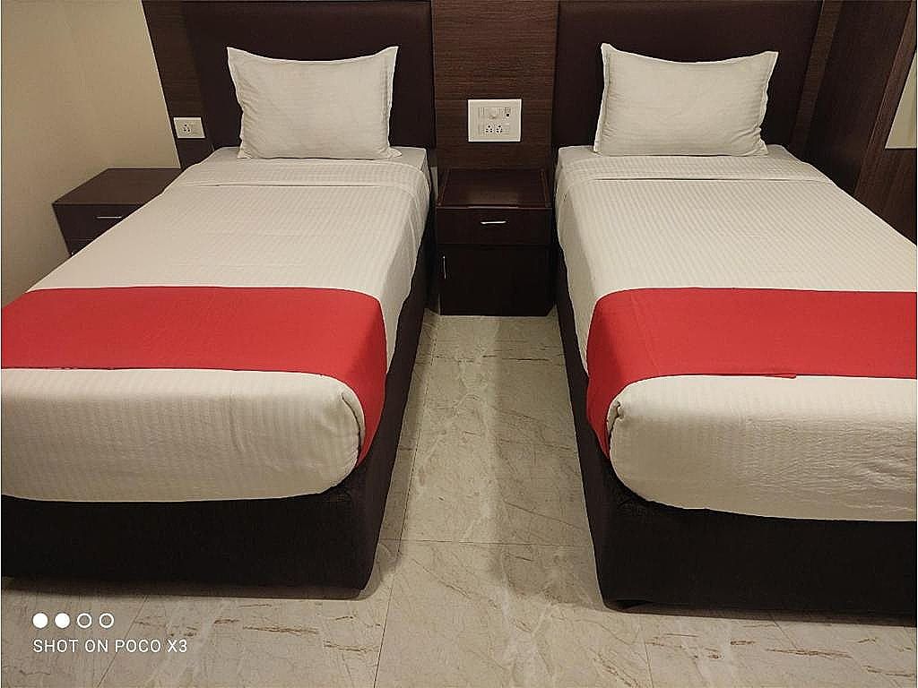 Hotel cute orange Deluxe Double Room 2