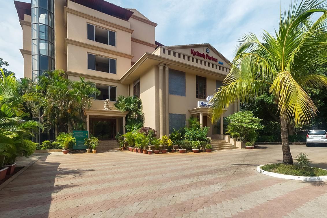 KAILASH PARBAT HOTEL