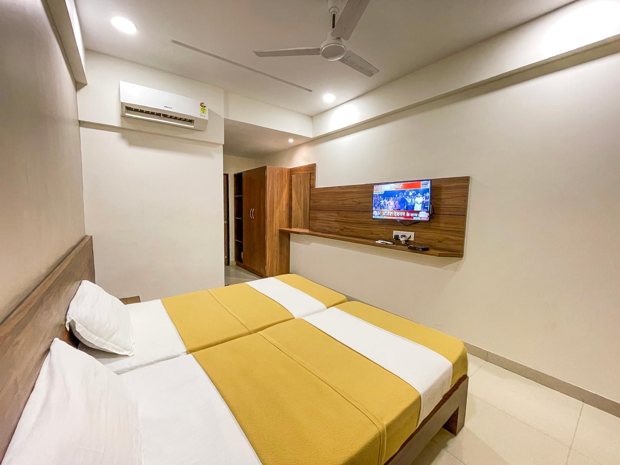 StayGuru Hari Om Residency Superior Deluxe Room