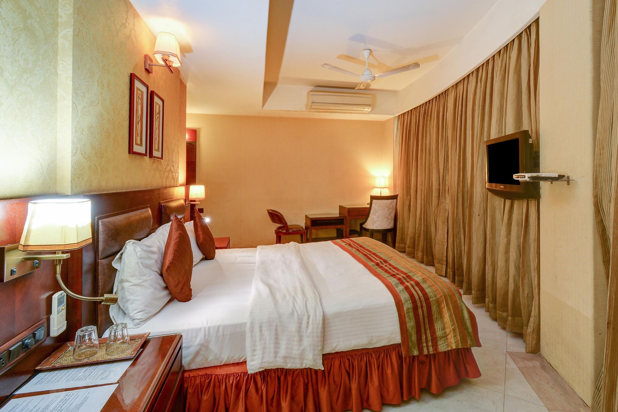 Club Room