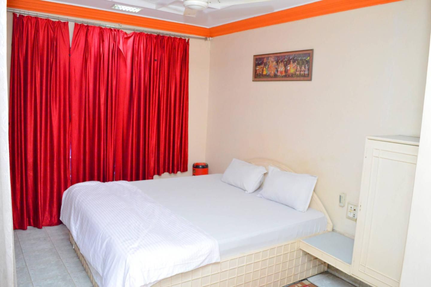 Executive super delux