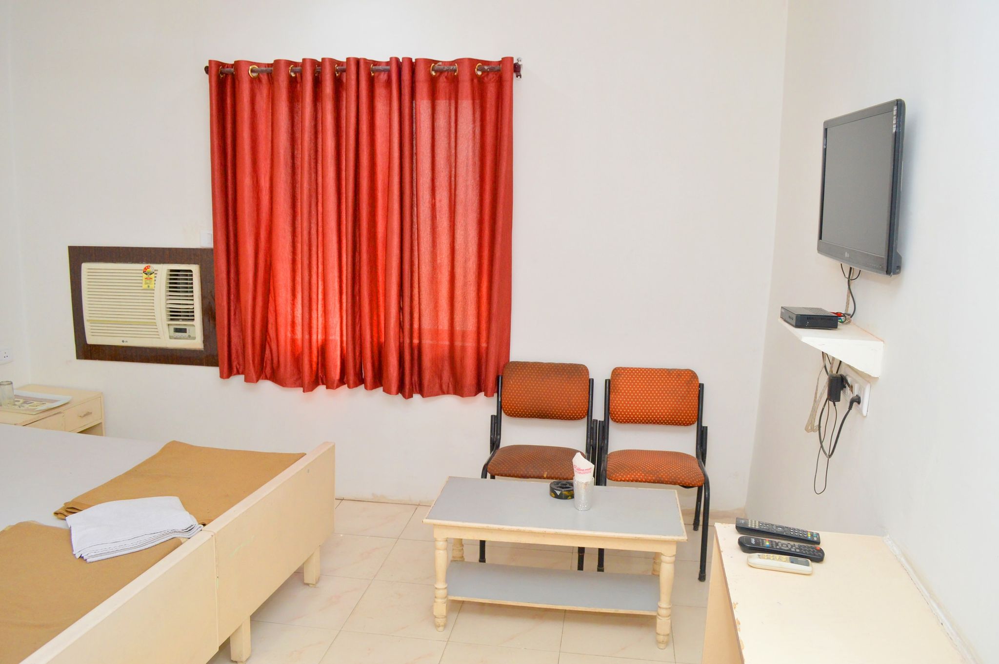 CENTRE POINT SPECIAL