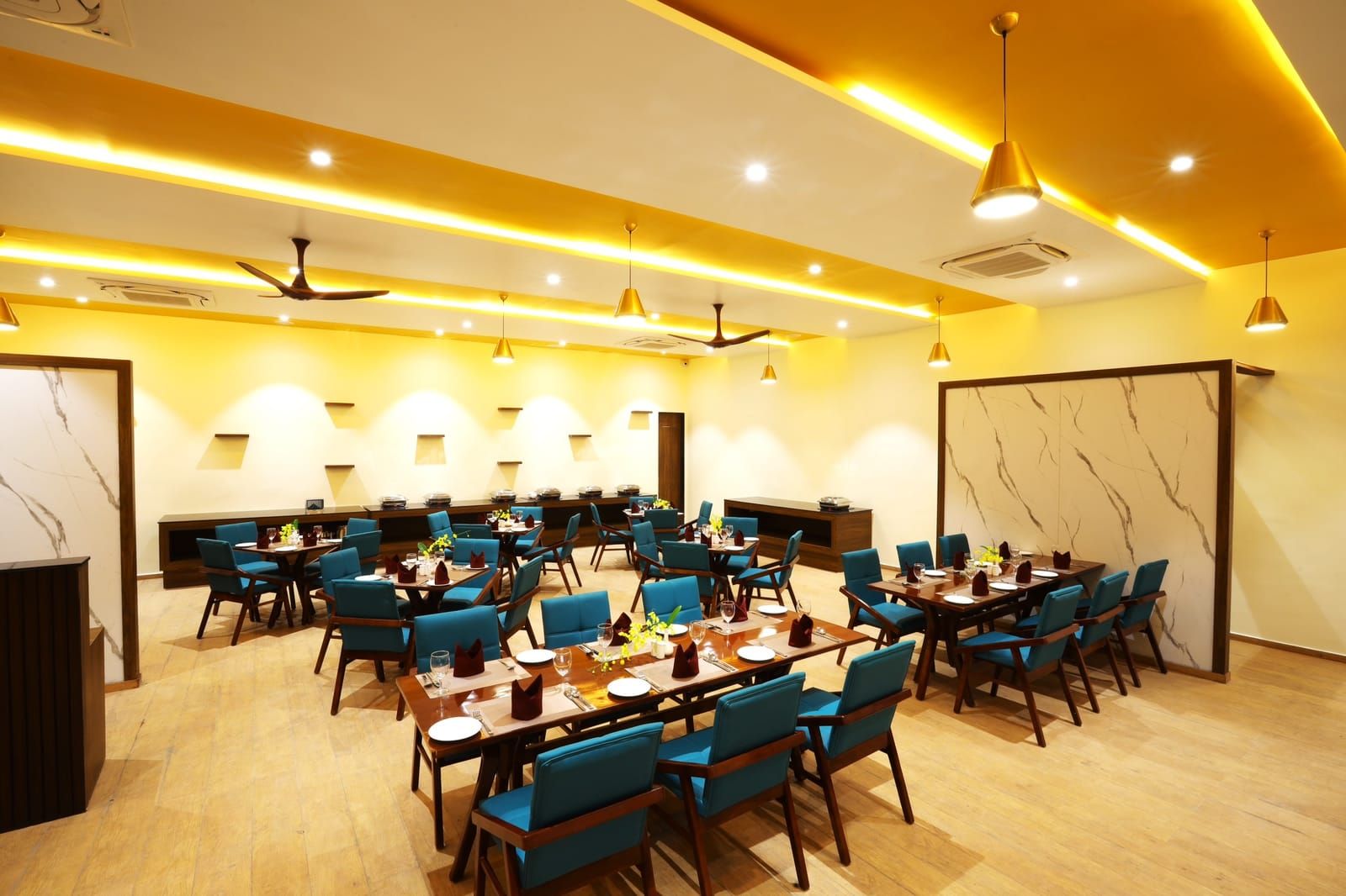 Food & Dining