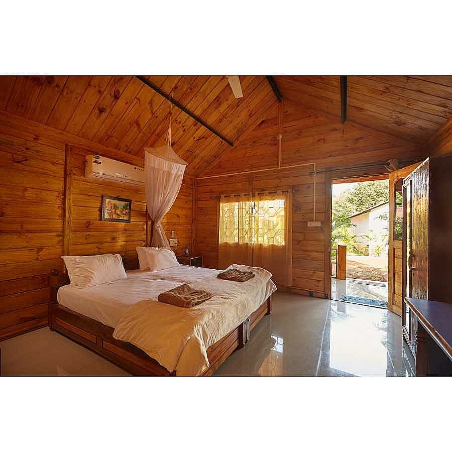 Deluxe Cottage