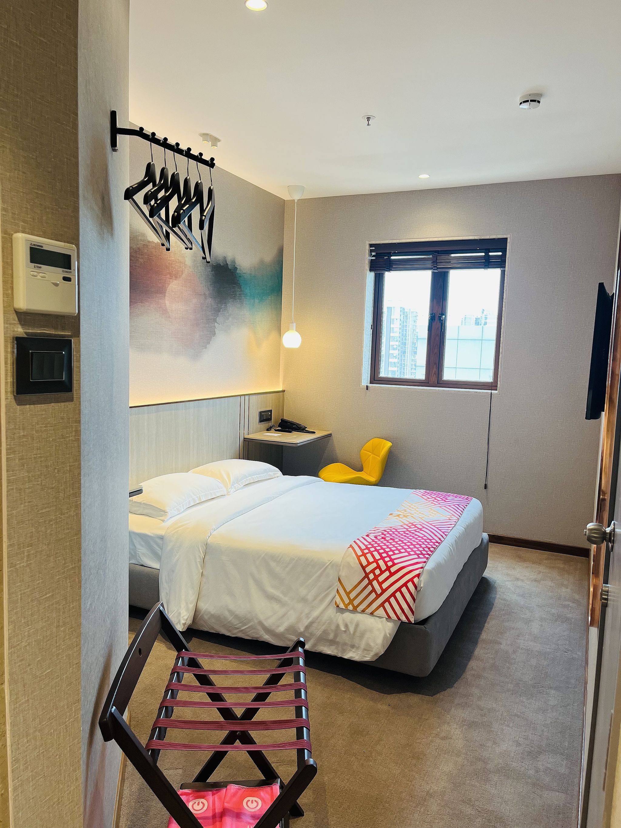 Lux Rooms Single-Nivea-YCHS