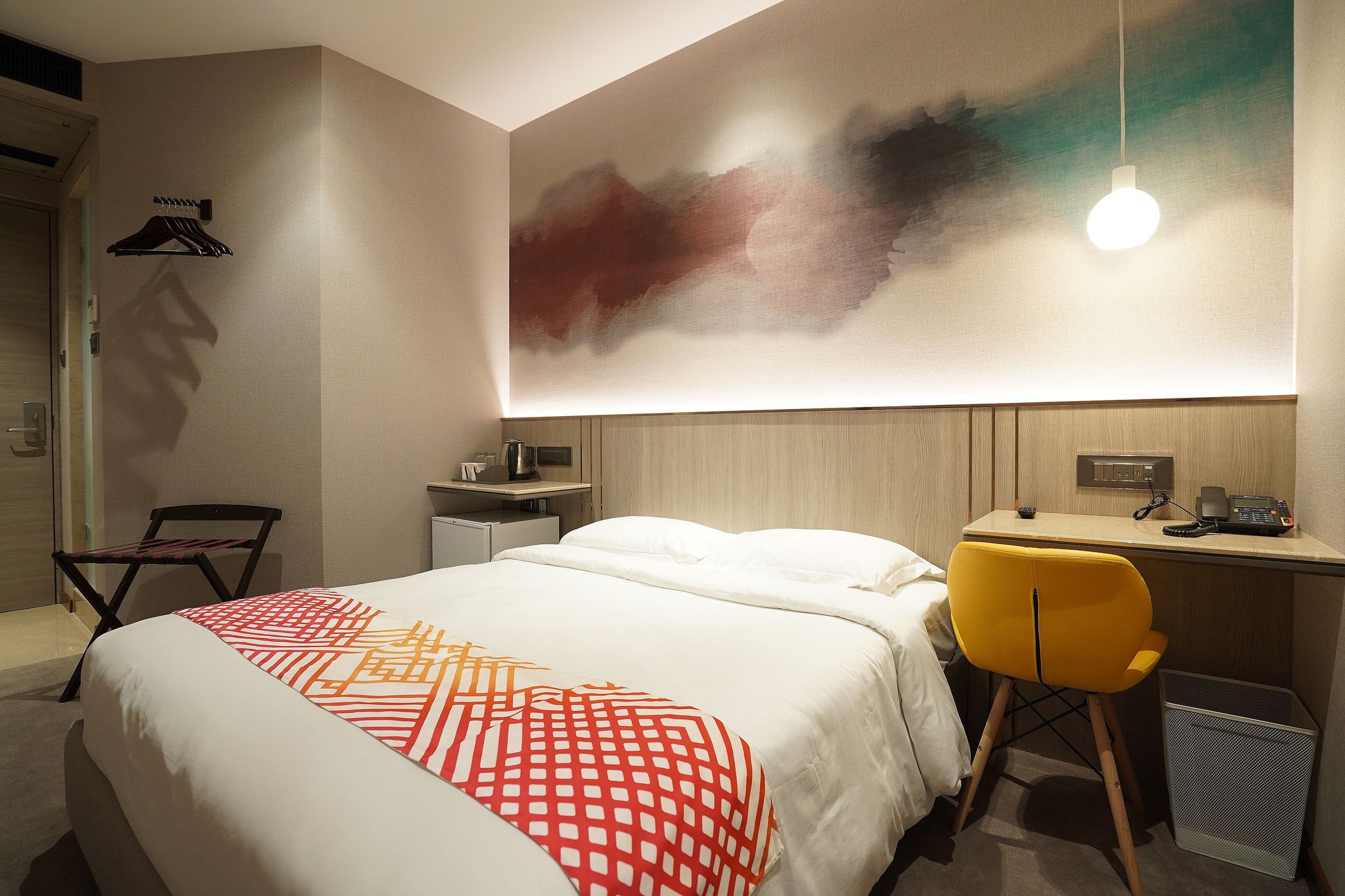 Ginger Mumbai Goregaon LUXE DOUBLE ROOM 2