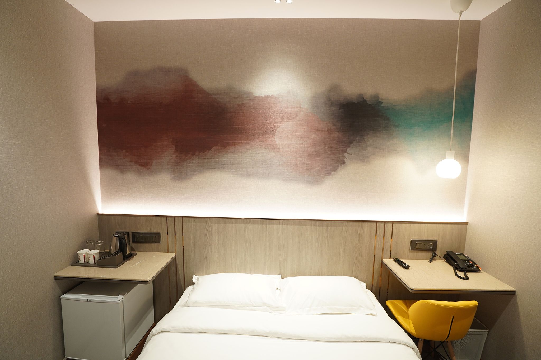 Ginger Mumbai Goregaon LUXE DOUBLE ROOM 13