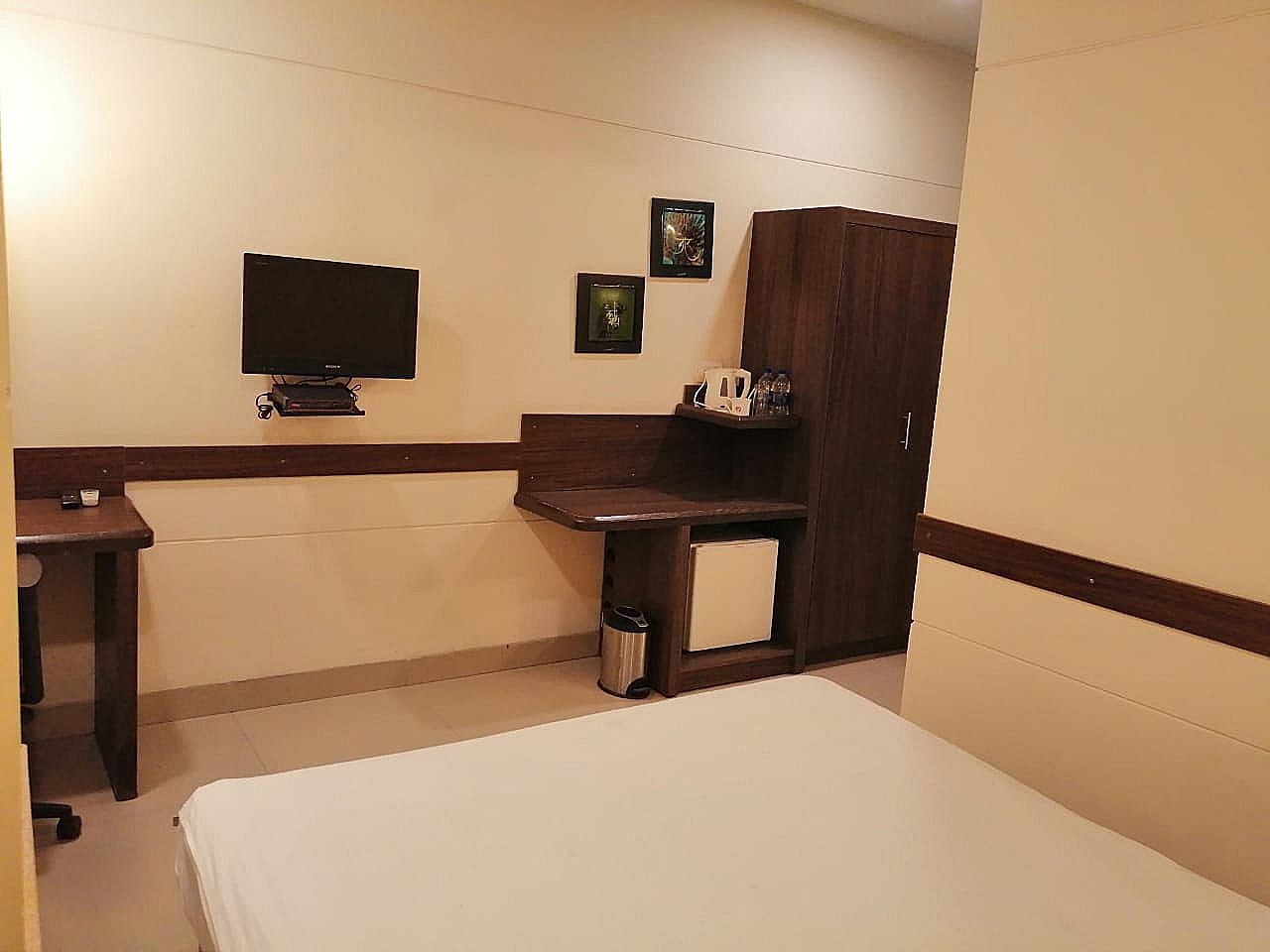 Ginger Faridabad Standard Room 4