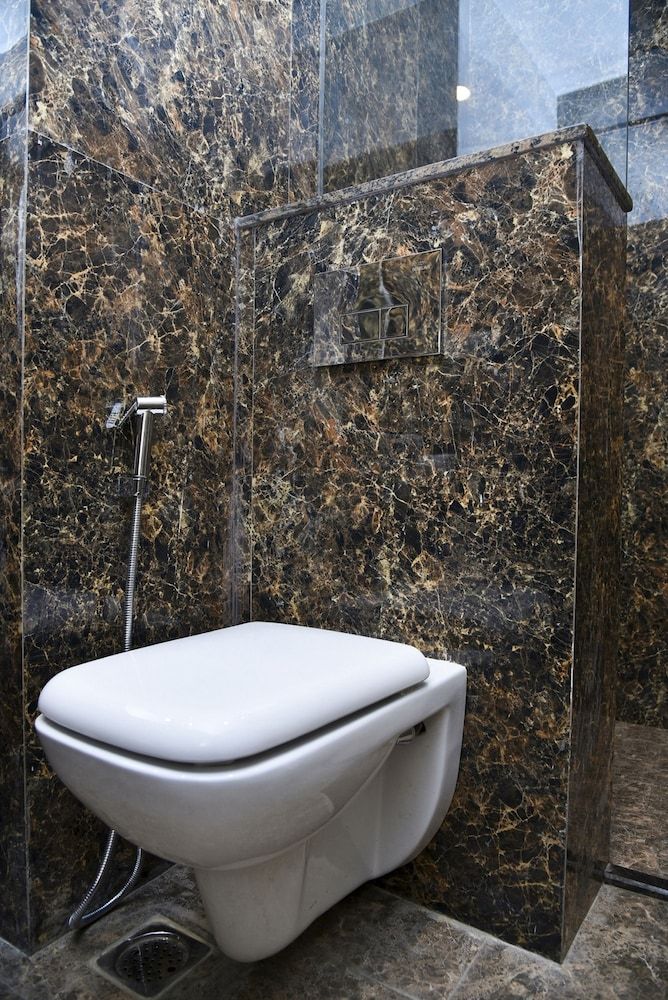 Hotel SunCity Plaza Deluxe Room 10