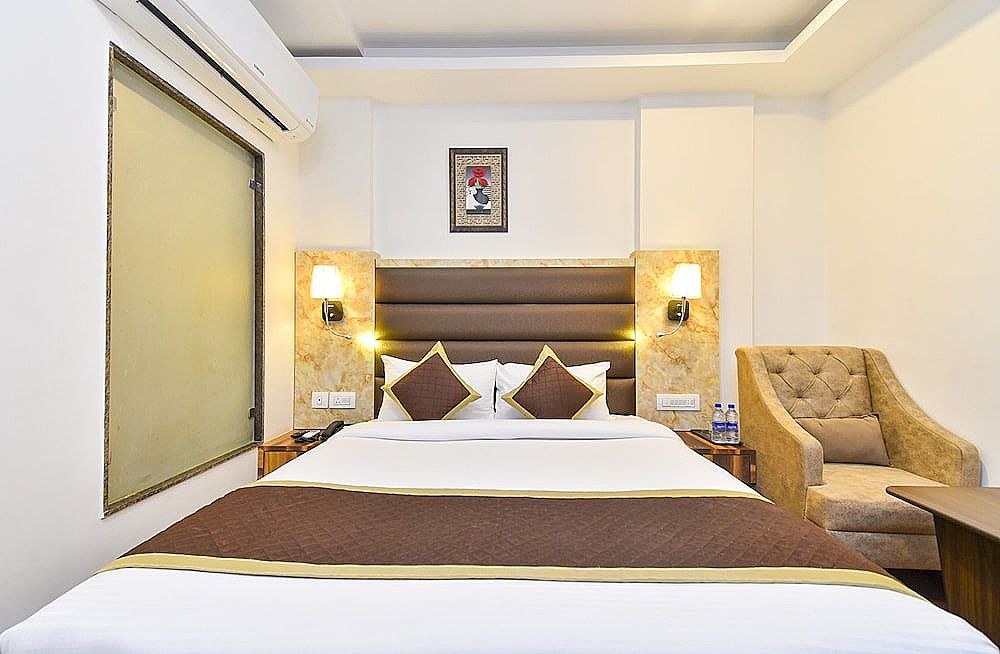 Hotel SunCity Plaza Deluxe Room 7