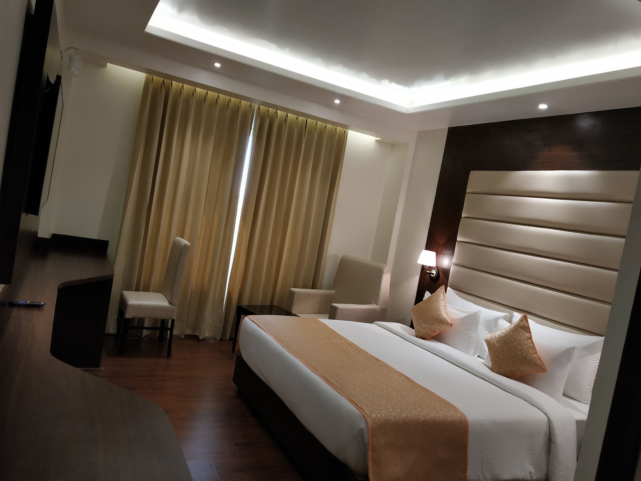 Hotel DVIJ Inn Deluxe Room 3