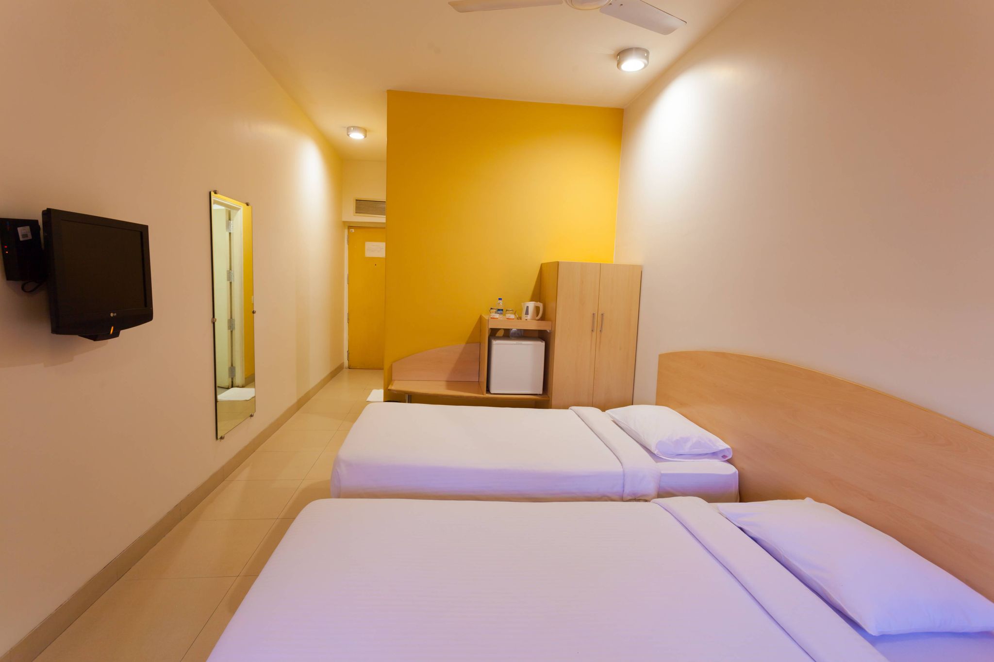 Ginger Vadodara Twin Room 2