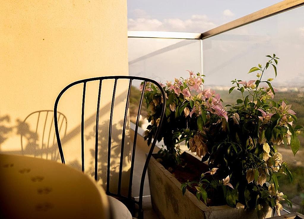 Bridge Serviced Apartment