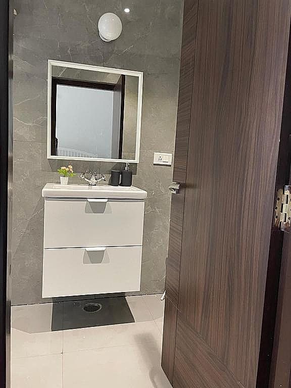 Bridge Serviced Apartment