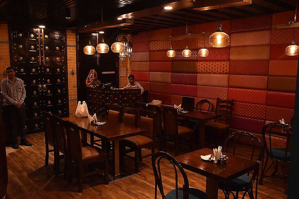 Food & Dining