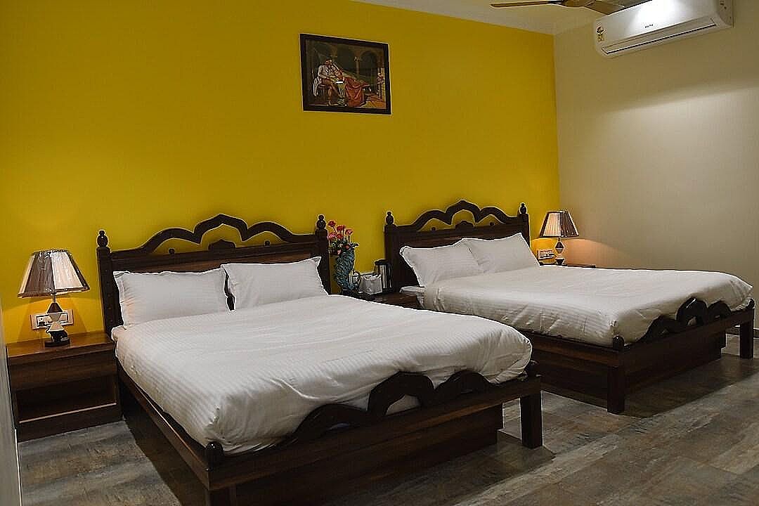 Suite Room