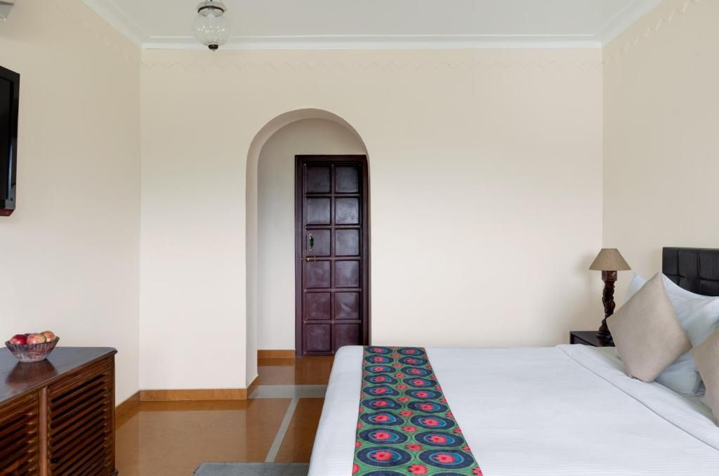 Bagela Villa (4 Bedroom Villa with Separate Living Room, Private Pool and Balcony)