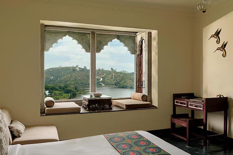 Grand Lake View Rooms