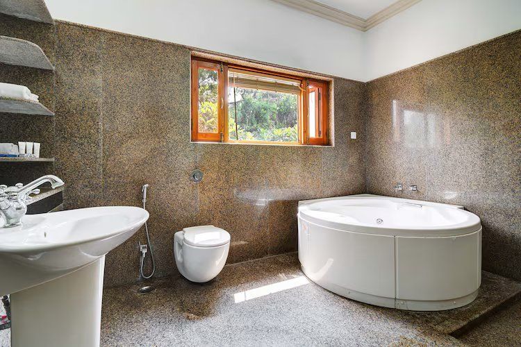 Bagela Villa (4 Bedroom Villa with Separate Living Room, Private Pool and Balcony)