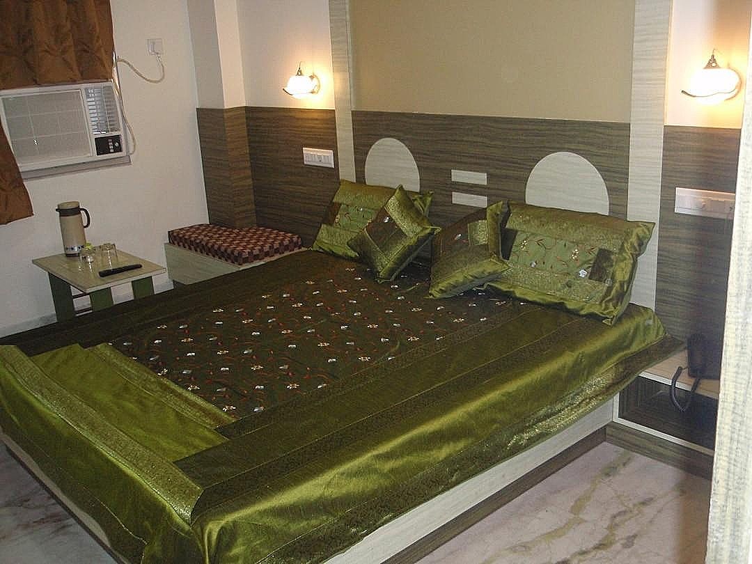 Hotel North Star Super Deluxe AC 8