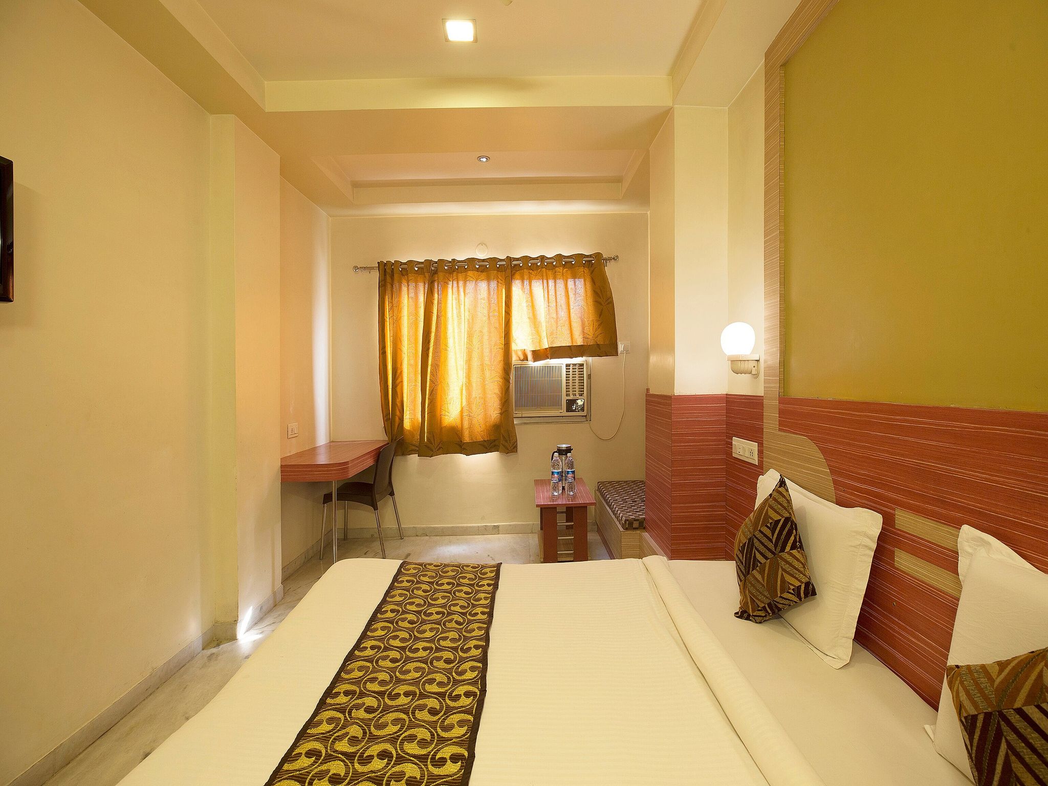 Hotel North Star Super Deluxe AC 4