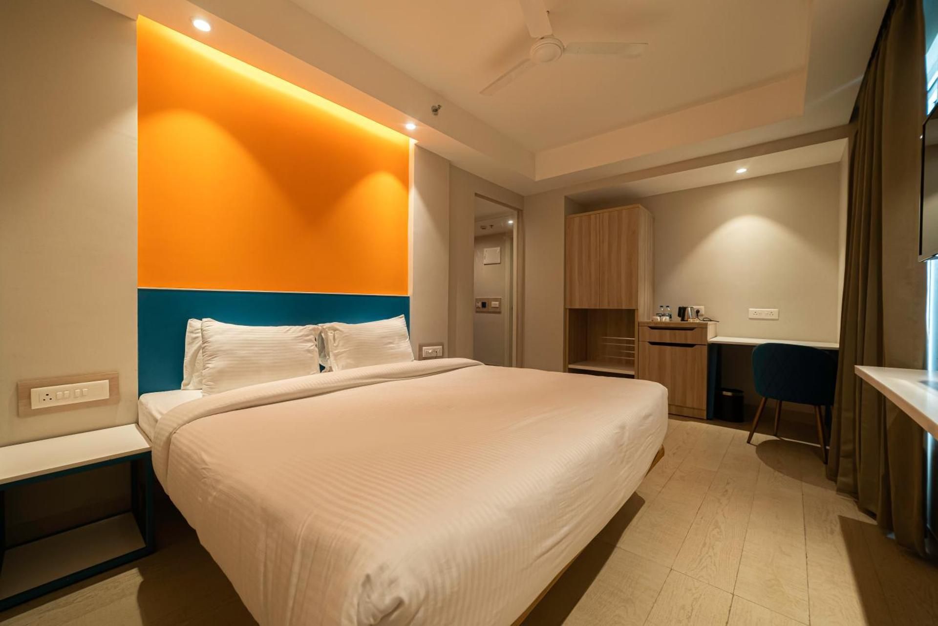 Sparrow Residency Deluxe Room