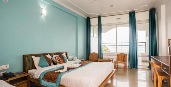 Snow Cliff Resort