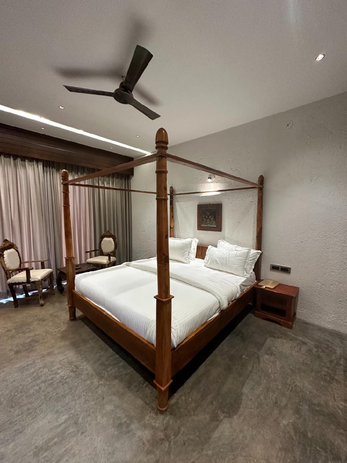 Cottage with Private Garden