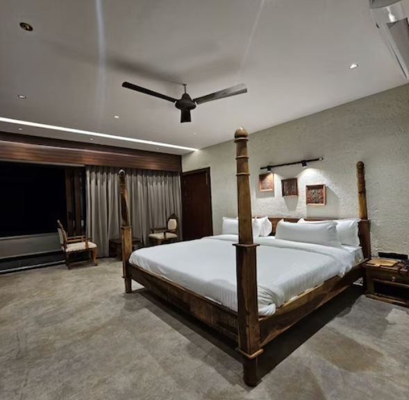 Mandav Heritage Resort Cottage With Hill View And Private Balcony 3