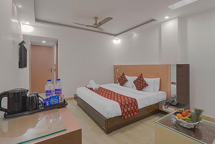 Hotel Skylark by Gabrian Hotels Executive Room with Balcony and Hill View