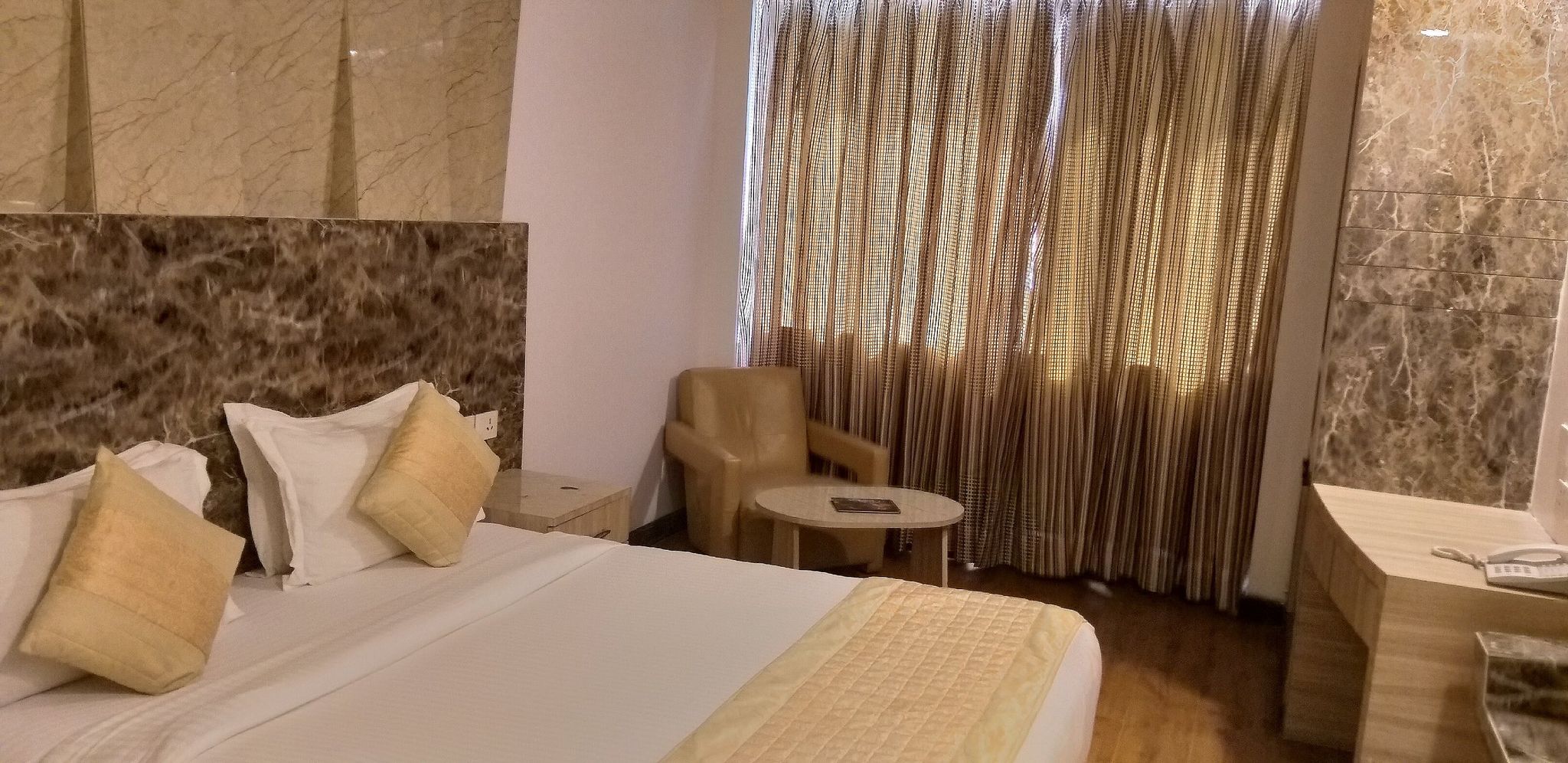 Hotel Surya Grand Deluxe Room 12