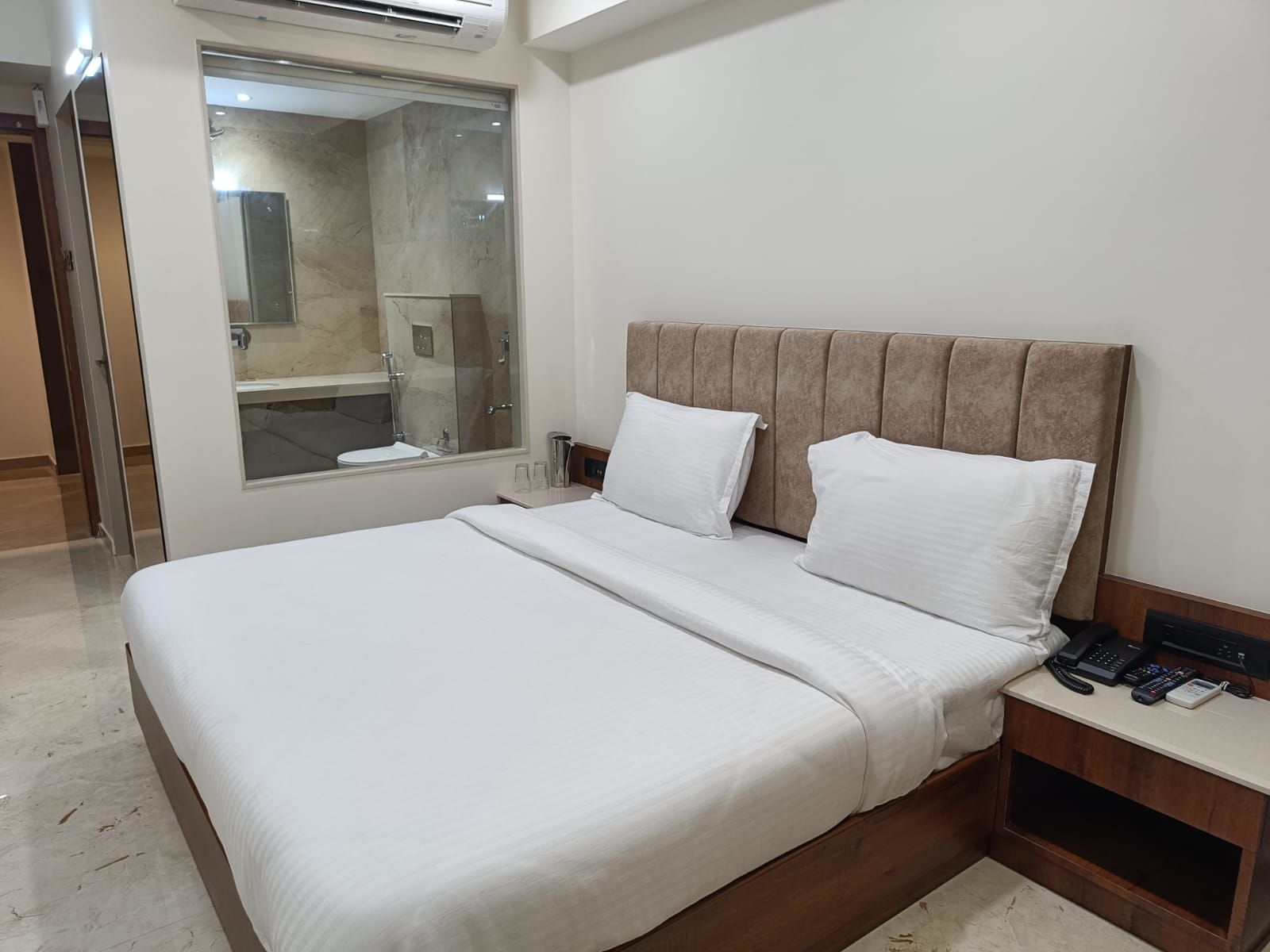 Hotel Lavish Inn Executive Room