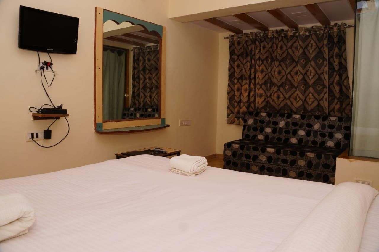 Valley View Room with Private Balcony