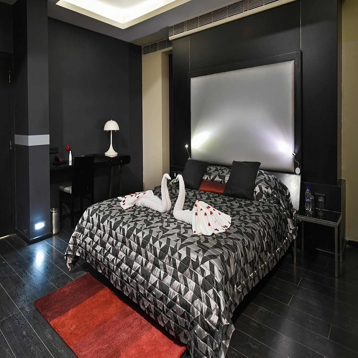Suite Room