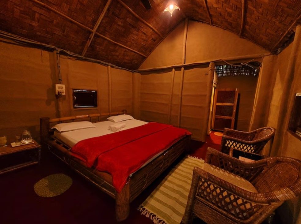 Bamboo Hut Room
