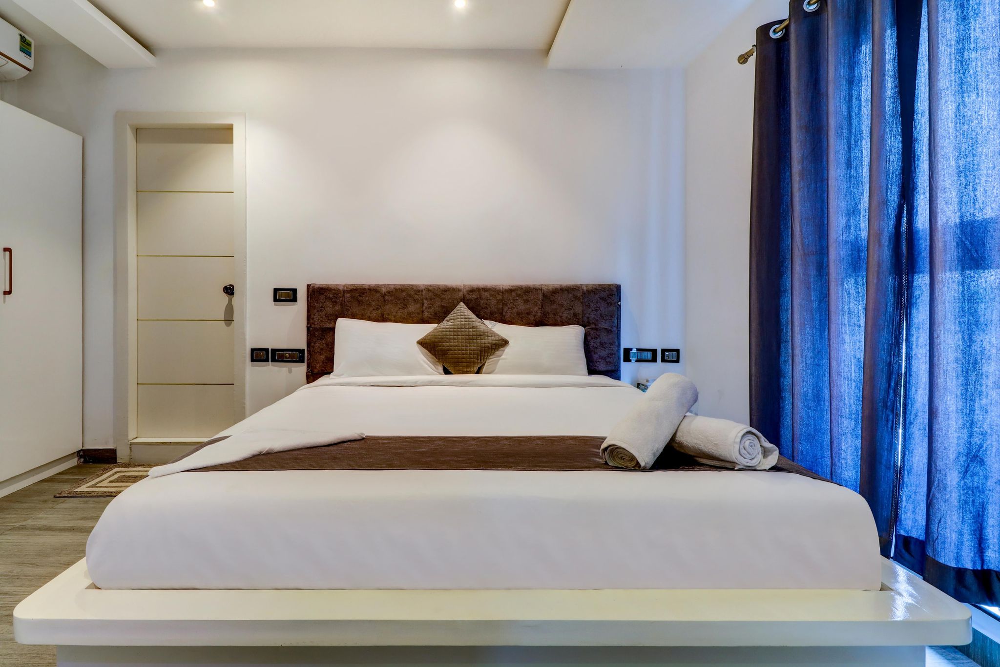 Brundavan Grand Suite King Bed