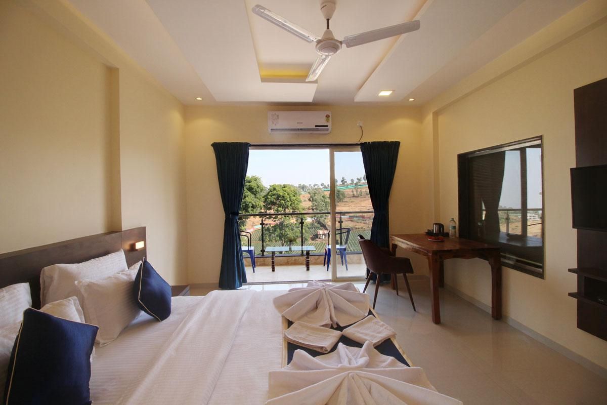 Premium Room (With Balcony)