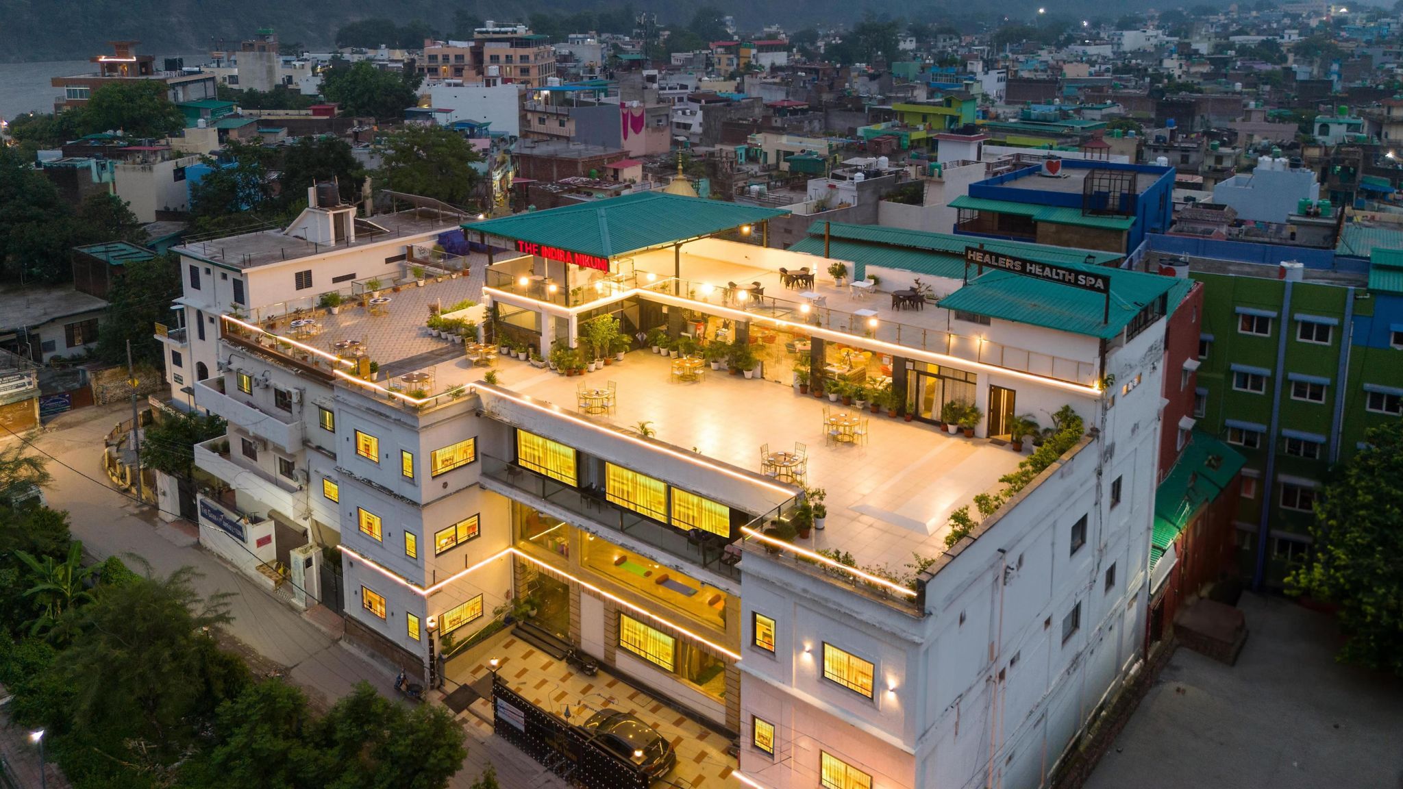 Hotel Indira Nikunj
