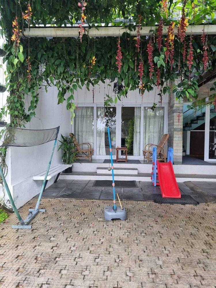 Children's play area - indoor