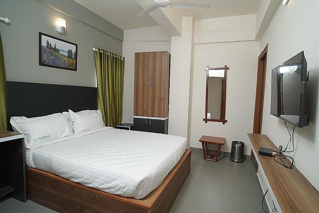 Grand Dormitory AC